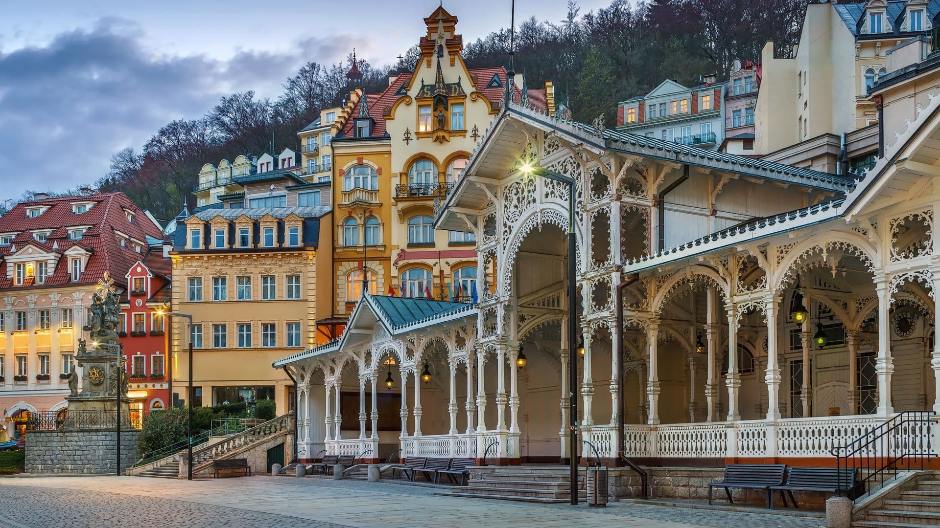 Karlovy Vary Day Trip from Prague: The Complete Local Guide