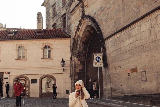 B3176F70 957C 4D22 9E74 8E4801D931AF