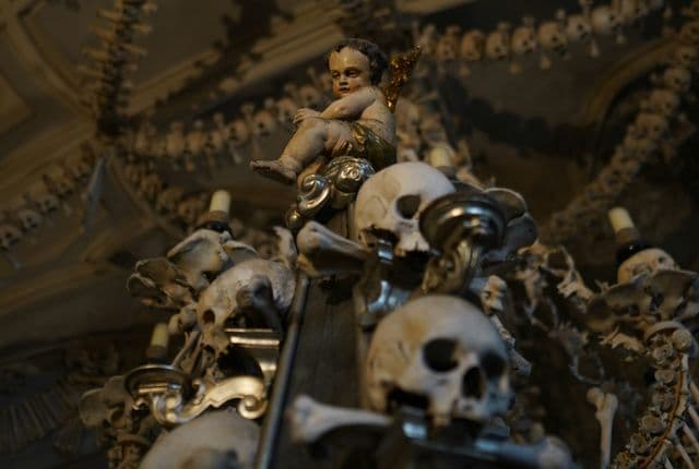 kutna-hora-bone-church-sedlec-ossuary-day-trip-from-prague