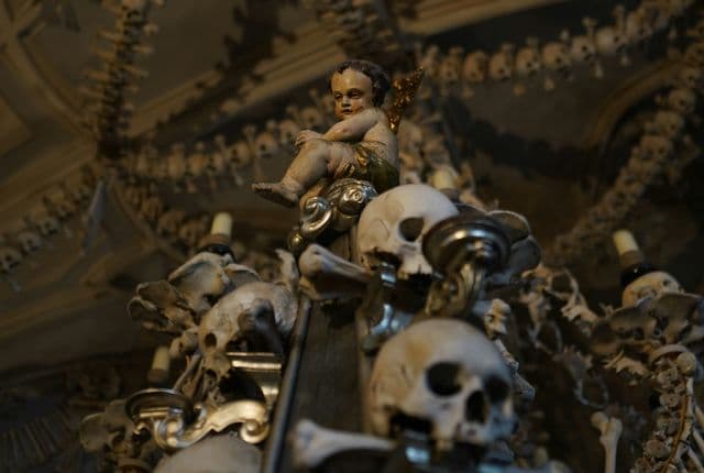 Кутна Гора и Костница: экскурсия из Праги и полный гид