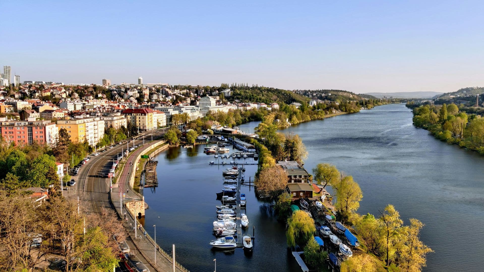 Наплавка — набережная для местных