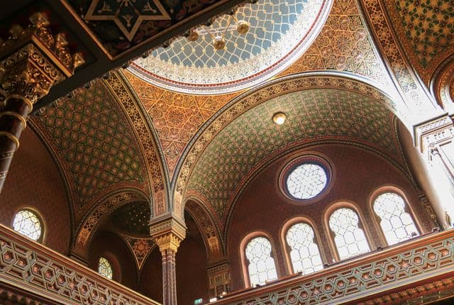 Prague Jewish Quarter (Josefov): A Complete Guide for Visitor