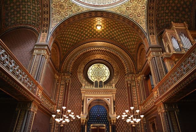 ravi tripathi cFPCgpFgICw unsplash 1