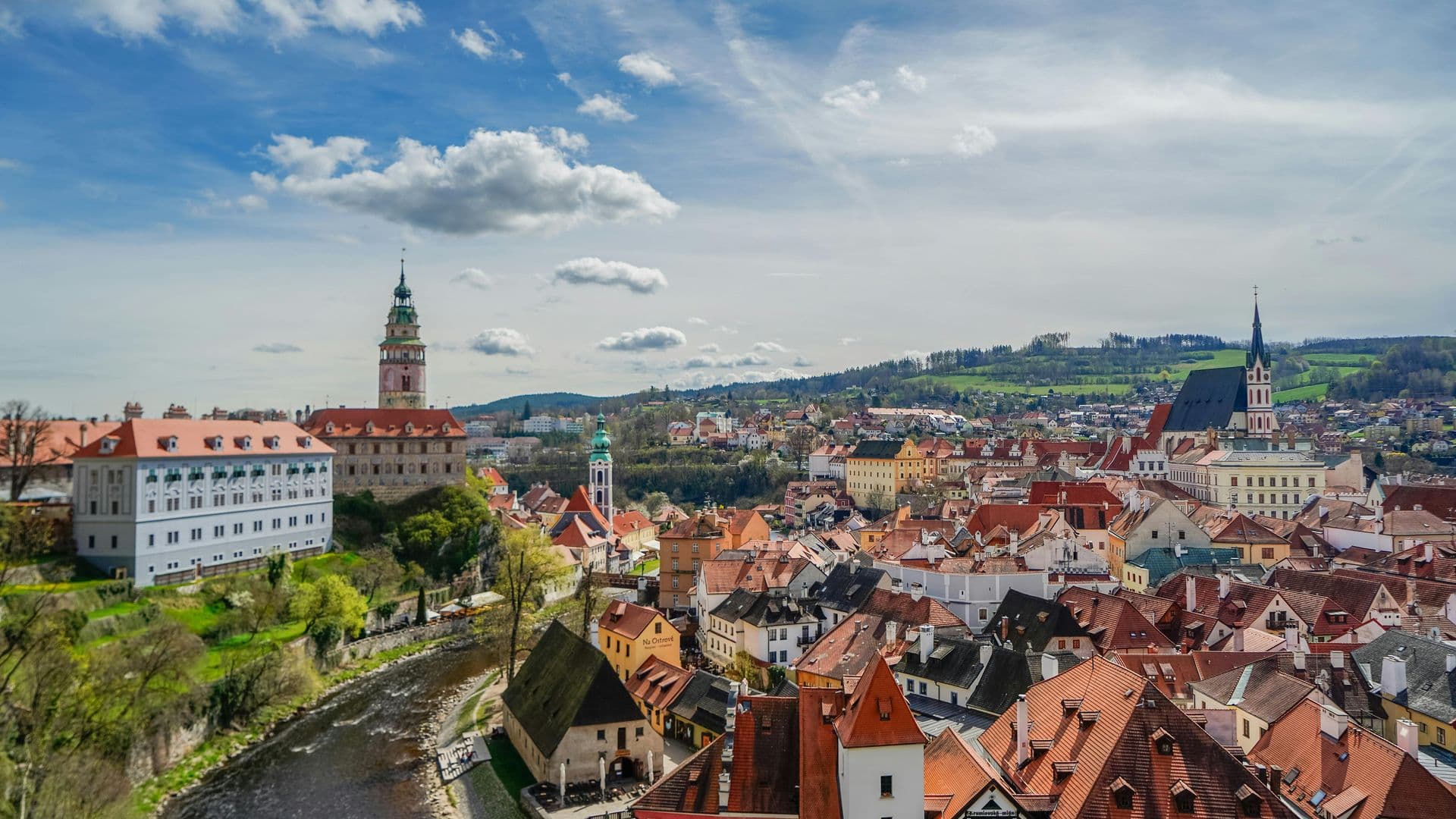 Hradčany Square — What to See Before You Enter Prague Castle