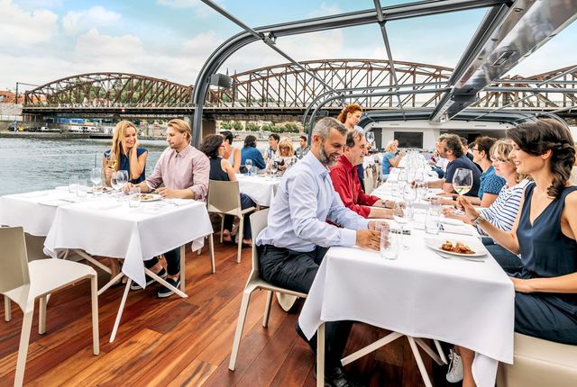 Круиз на корабле