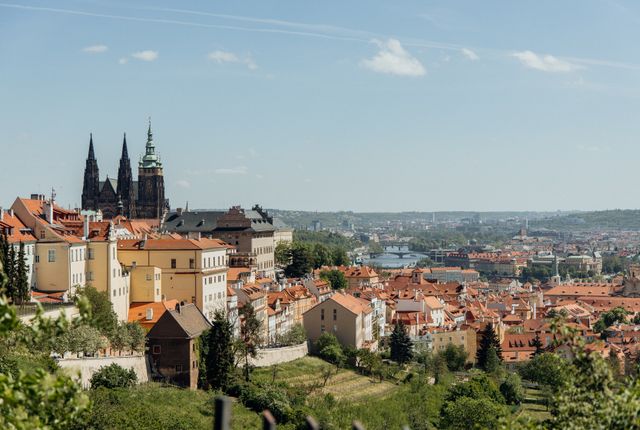 prague-castle-lesser-town-walking-tour-private-guide-mala-strana