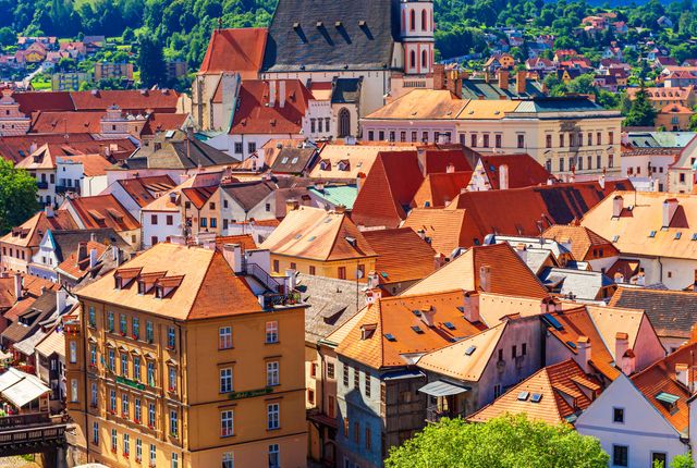 cesky-krumlov-medieval-town-unesco-day-trip-5