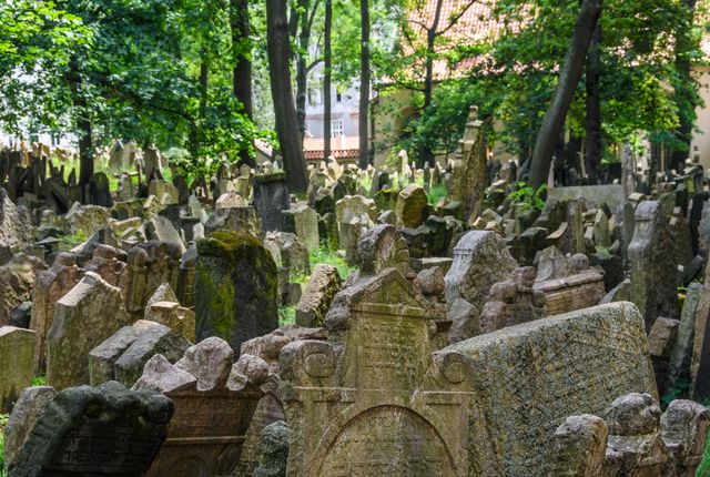 private-guide-jewish-quarter-walk-prague