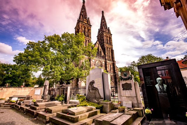 slavin-cemetery-czech-national-pantheon