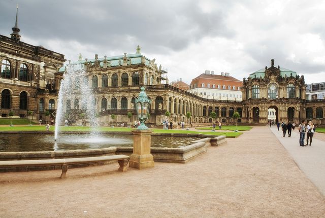 drezden-iz-pragi-tsvinger-frauenkirhe-tur-3