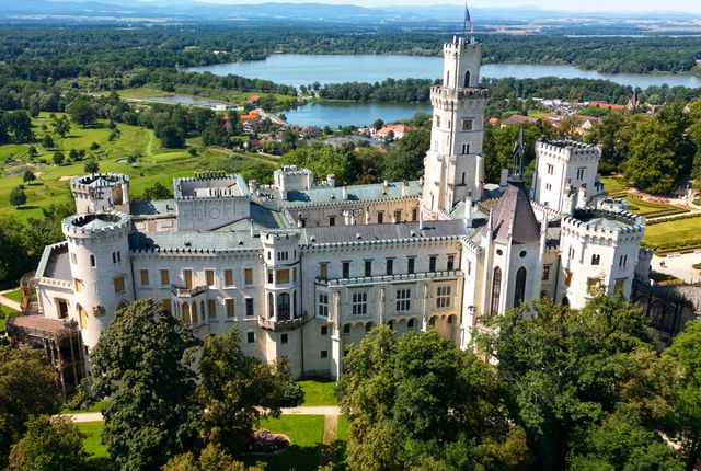 hluboka-castle-windsor-neo-gothic-vltava-river-3