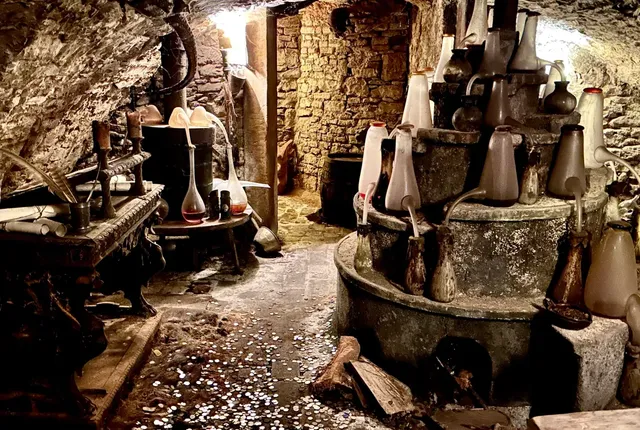 hidden-prague-alchemy-museum-secret-entrance