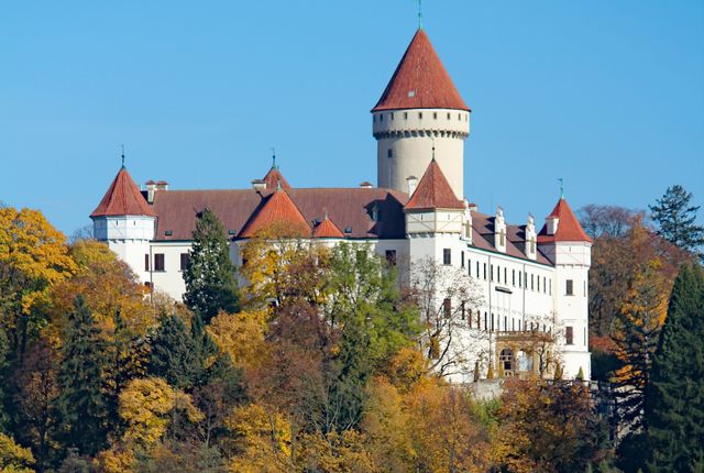 zamok-konopishte-frants-ferdinand-ekskursiya-4